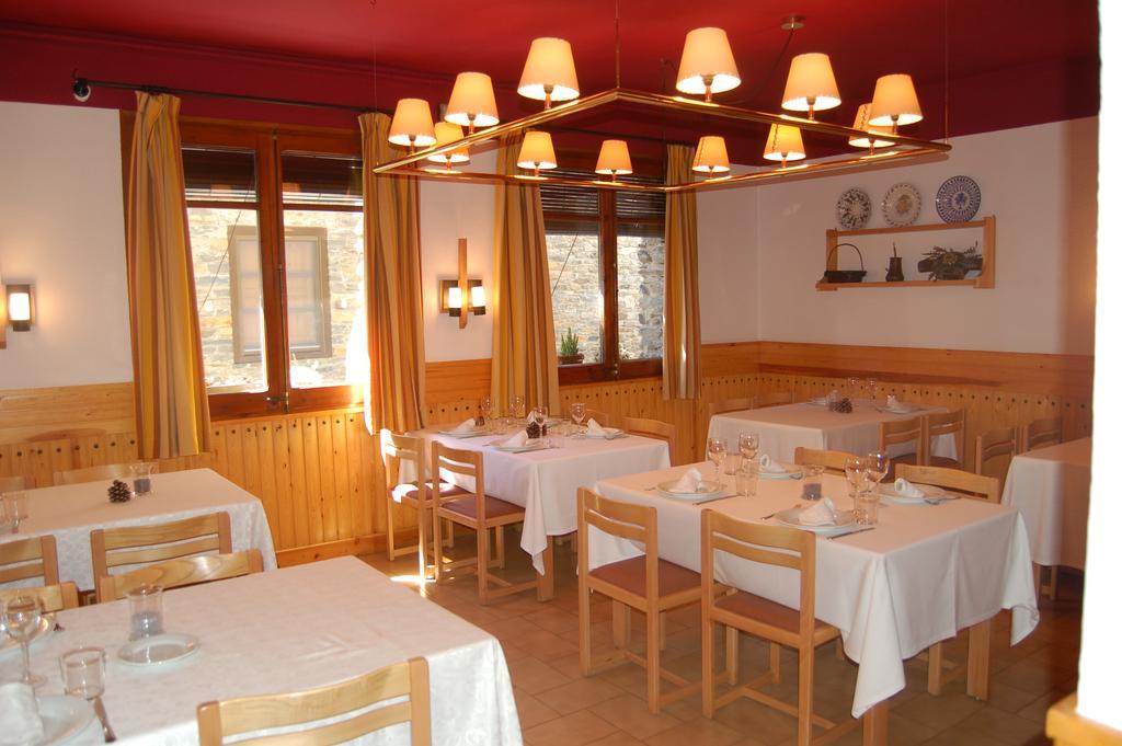 Hotel Vall Ferrera Areu Екстериор снимка
