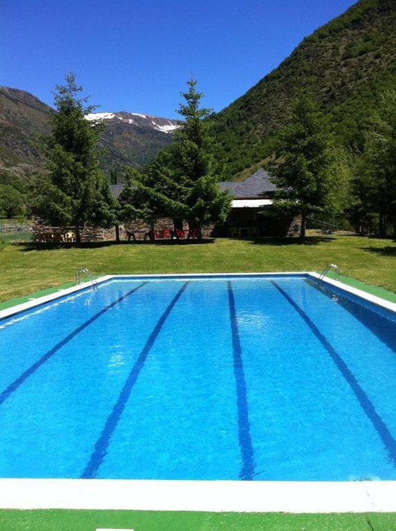 Hotel Vall Ferrera Areu Екстериор снимка